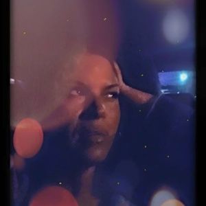 Meet your Posher, Candace